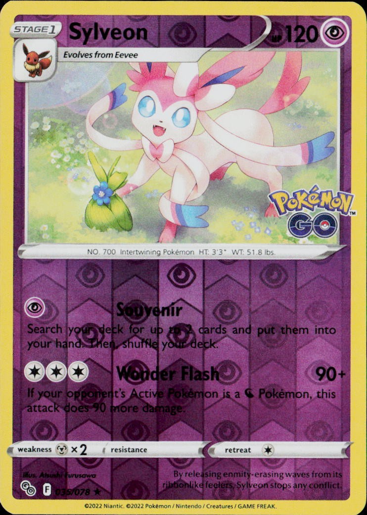 Sylveon | Lightly Played / English / Reverse Holofoil