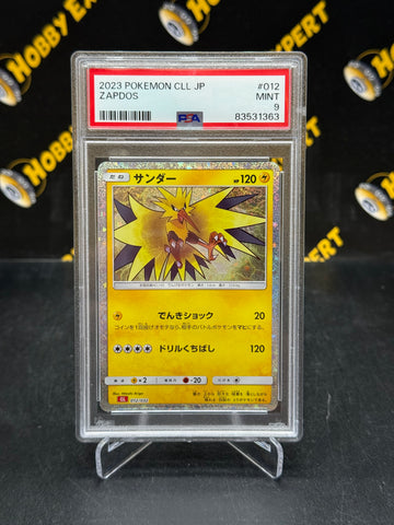 Zapdos #012 - CLL Classic Collection Japanese - PSA 9