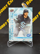 Matty Beniers Frozen in Ice - Seattle Kraken 2022-23 Ice