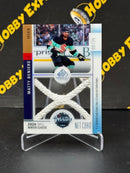 Matty Beniers Net Cord 05/35 Winter Classic - Seattle Kraken 2024-25 SP Game Used