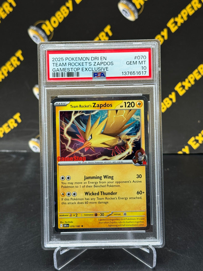 Team Rocket's Zapdos
