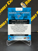 Jimmy Snuggerud Rookie Team Logo Jumbos Auto Patch 96/99 - St. Louis Blues 2025-26 Black Diamond