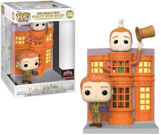 Fred Weasley With Weasley's Wizard Wheezes - Wizarding World Harry Potter #158