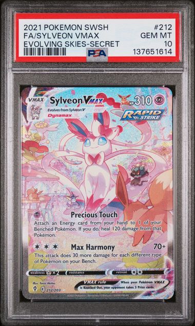 Sylveon VMAX