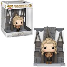 Madam Rosmerta With The Three Broomstick - Wizarding World Harry Potter