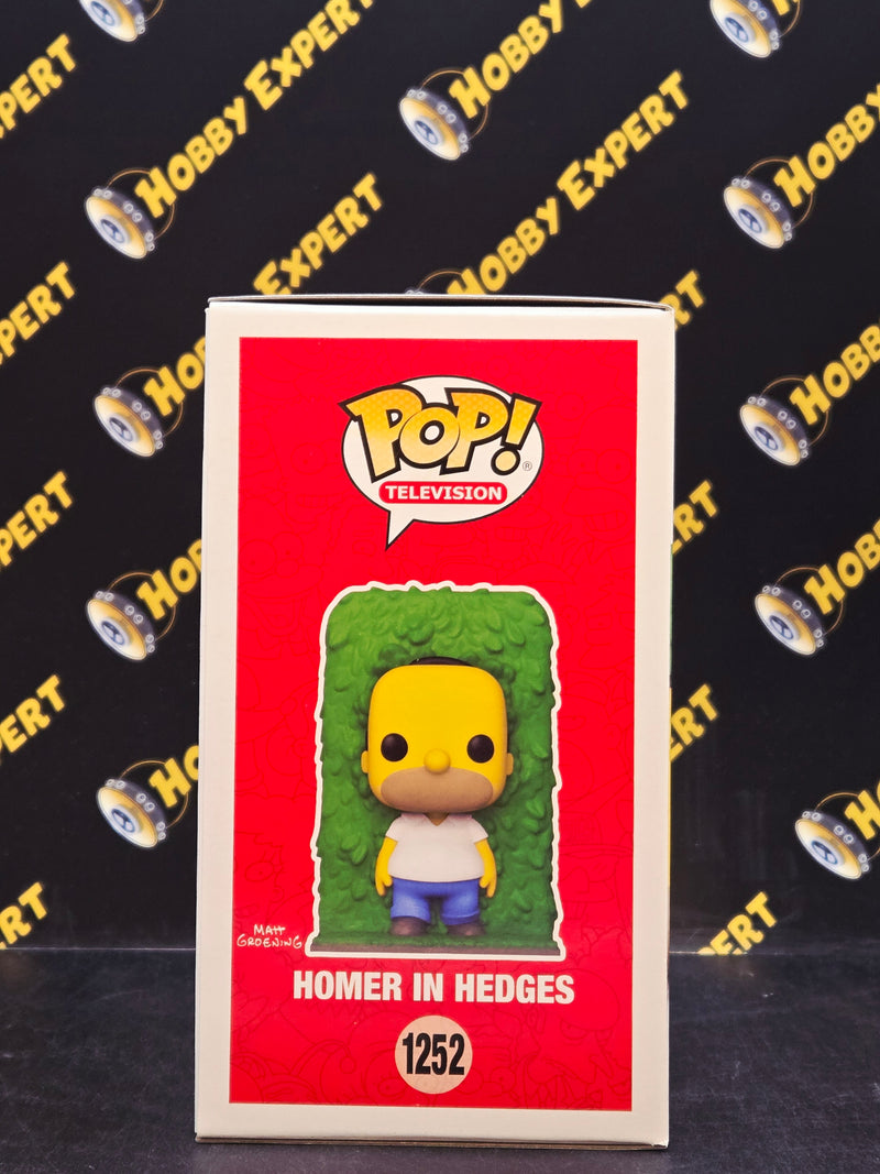 Homer In Hedges
