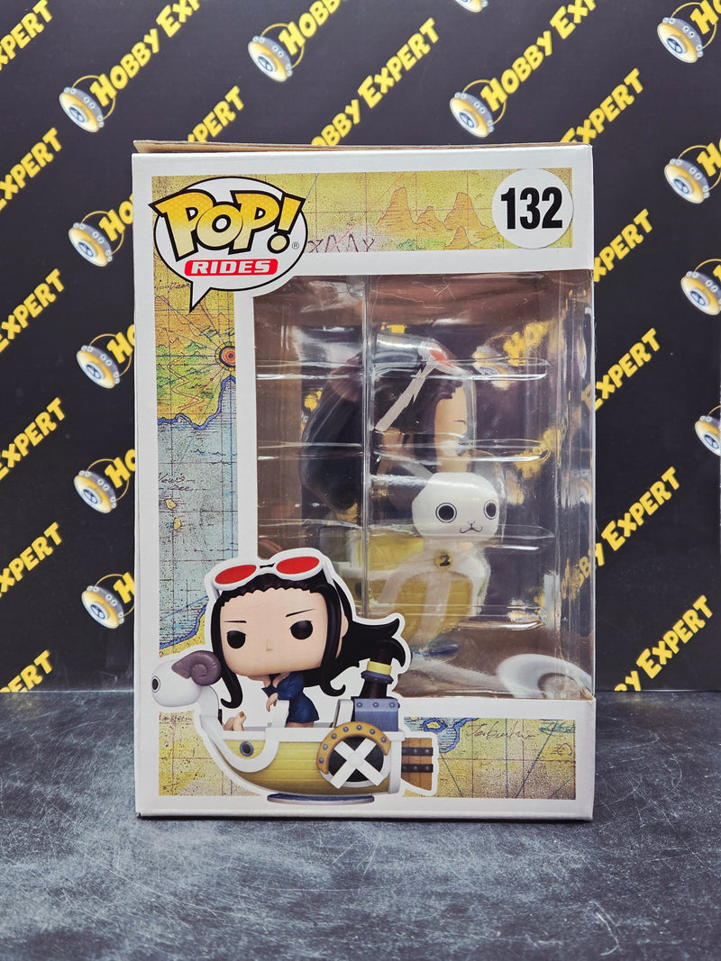 Nico Robin With Mini Merry 2