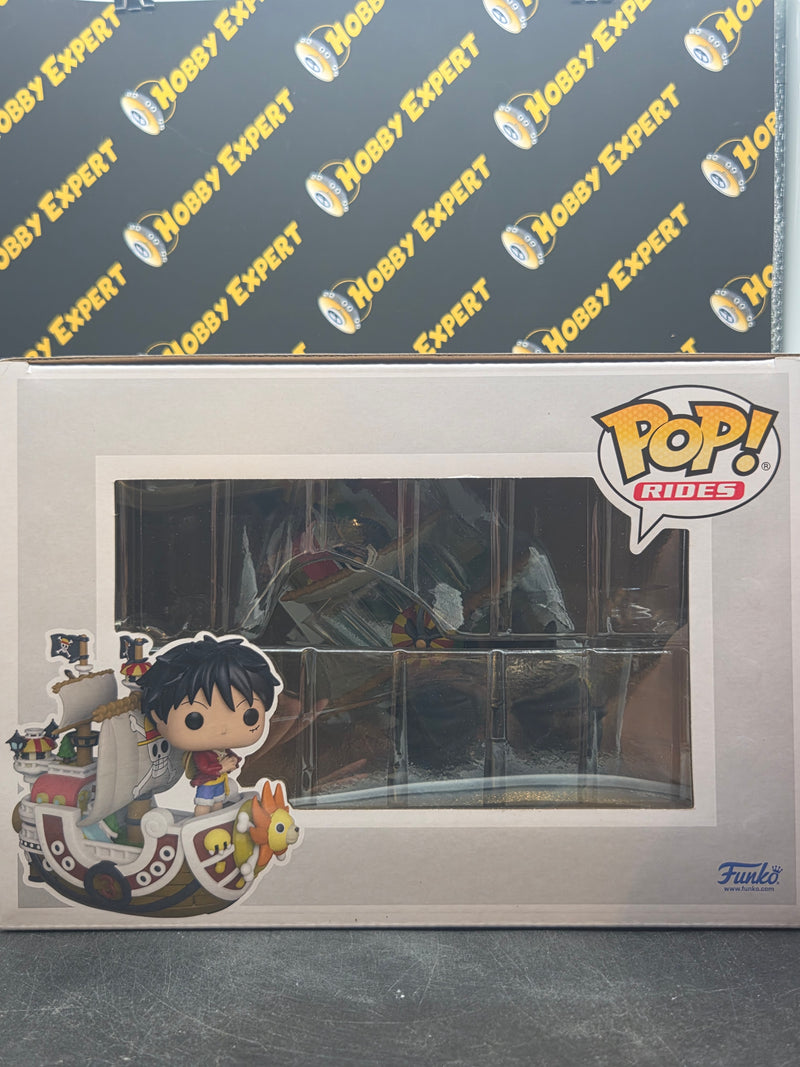 Luffy With Thousand Sunny
