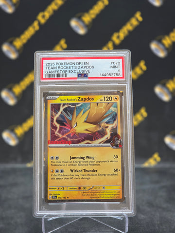 Team Rocket's Zapdos #070 - Gamestop Exclusive Promo - PSA 9